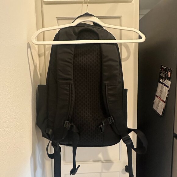 Lululemon Cruiser Large Backpack 28L Black/Rhino Grey main image 8